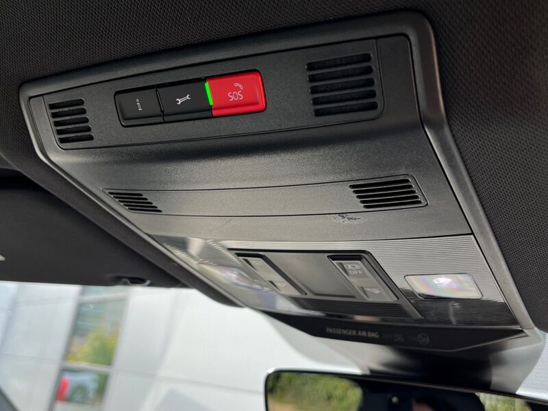 More views of Volkswagen T-Roc