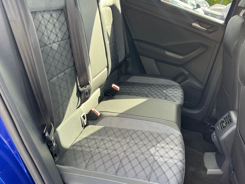 More views of Volkswagen T-Roc