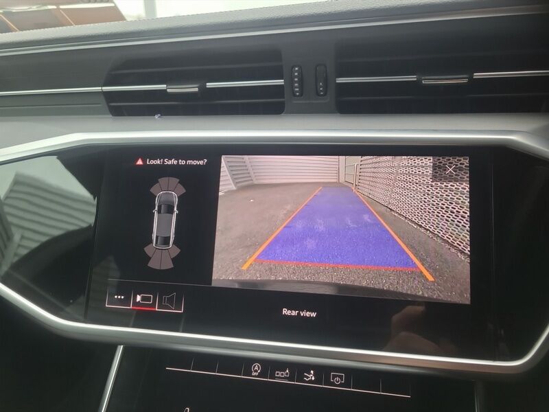 More views of Audi A7