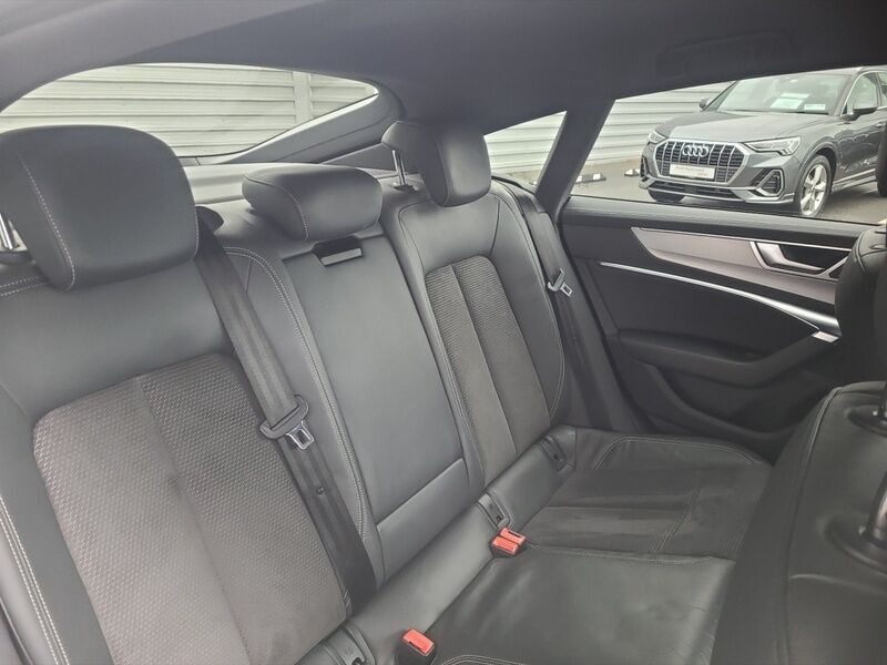More views of Audi A7