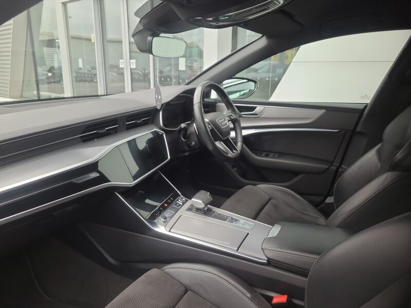 More views of Audi A7