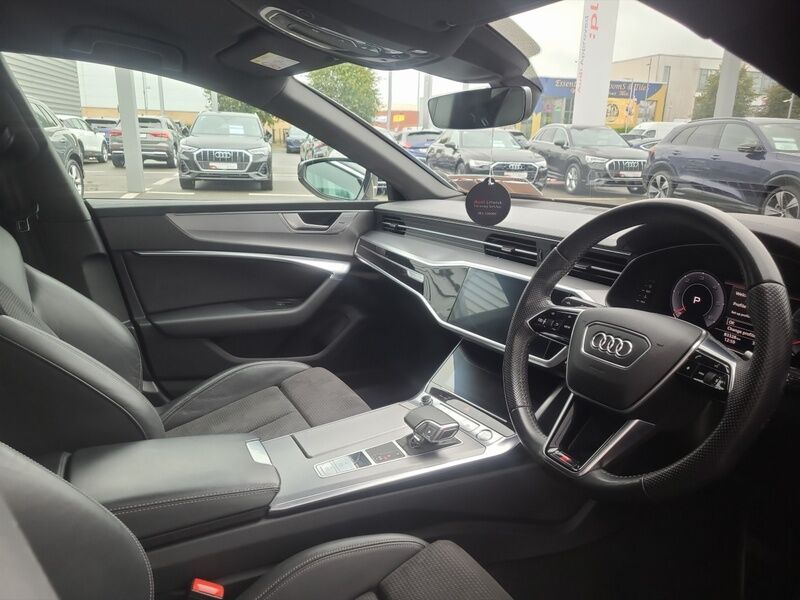 More views of Audi A7