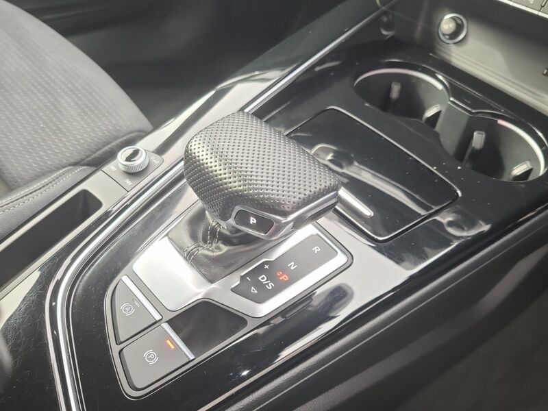 More views of Audi A4