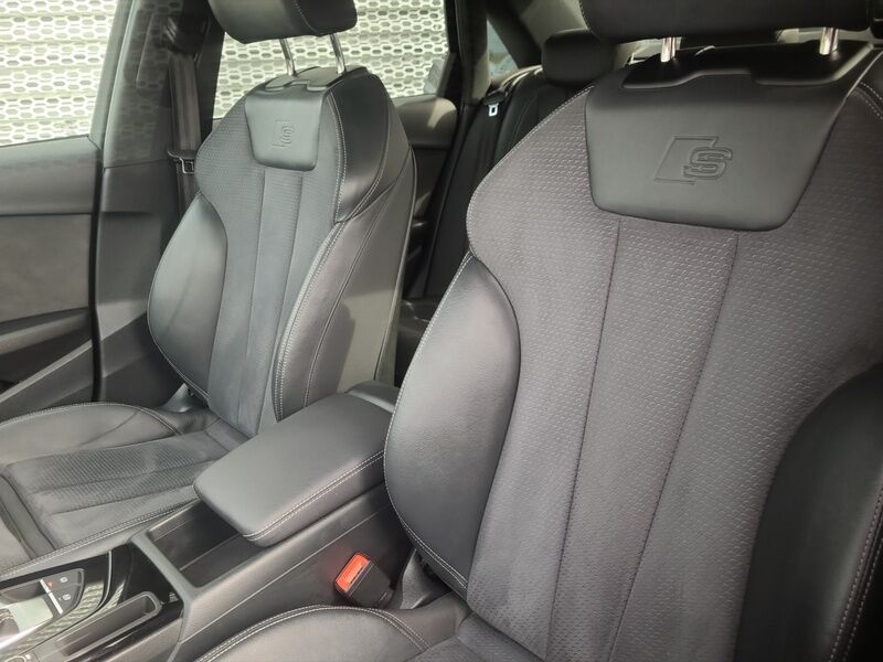More views of Audi A4