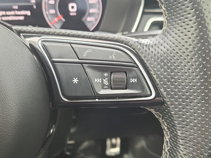 More views of Audi A4