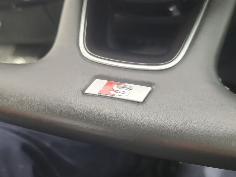 More views of Audi A4