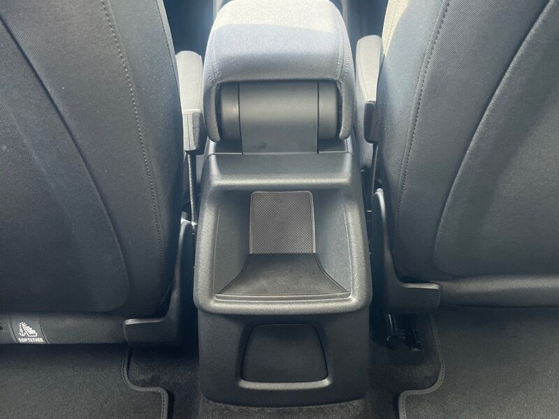 More views of Audi Q4 E-tron