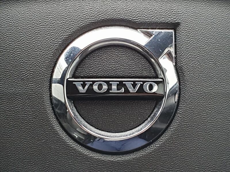More views of Volvo XC40