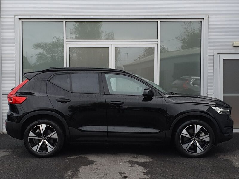 More views of Volvo XC40