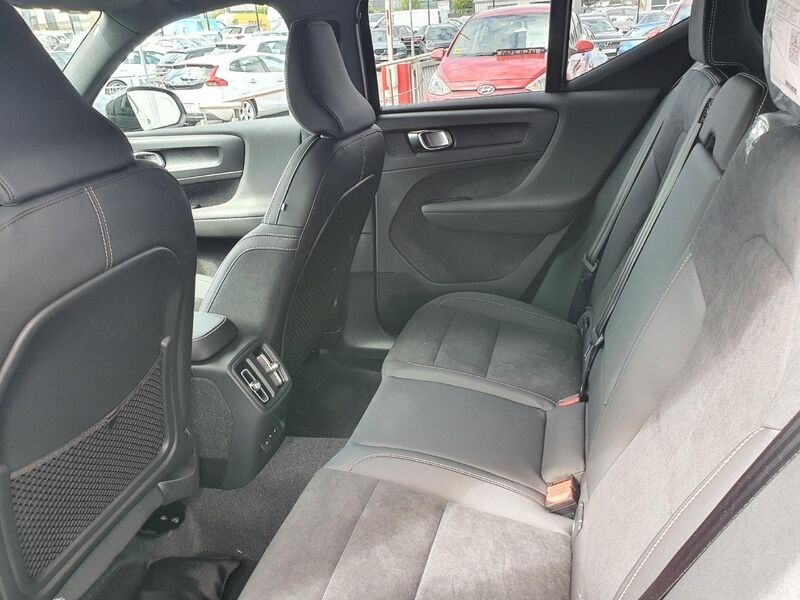 More views of Volvo XC40