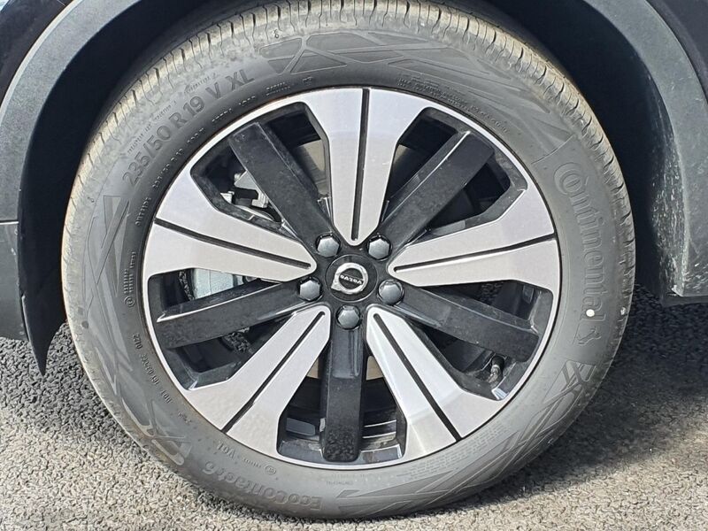 More views of Volvo XC40