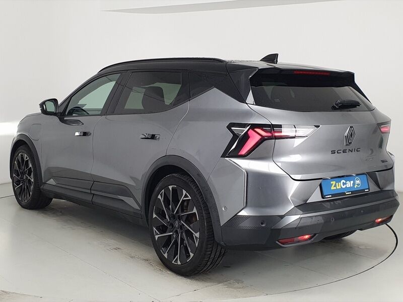 More views of Renault Scenic