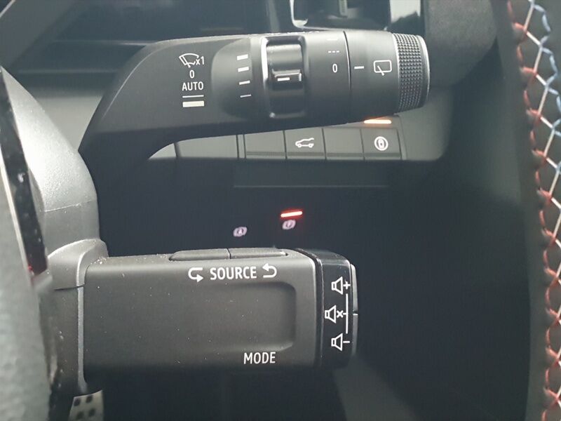 More views of Renault Scenic