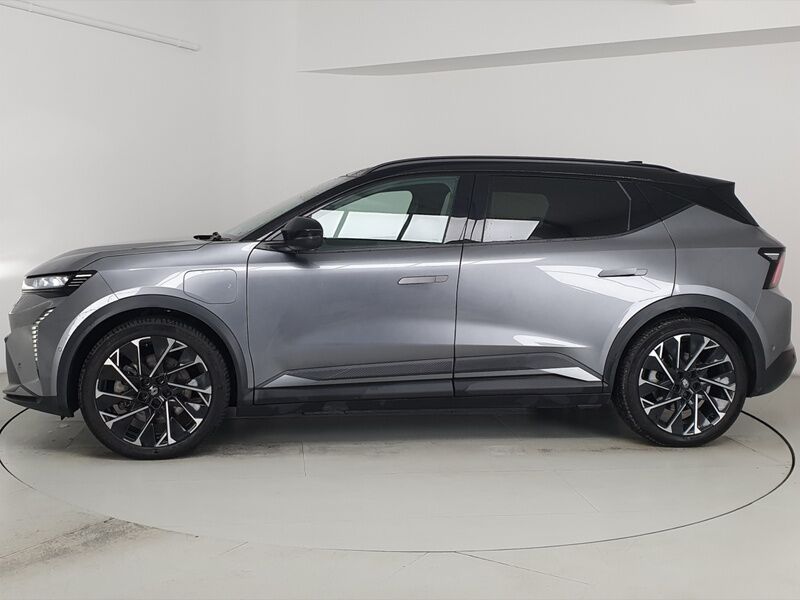 More views of Renault Scenic