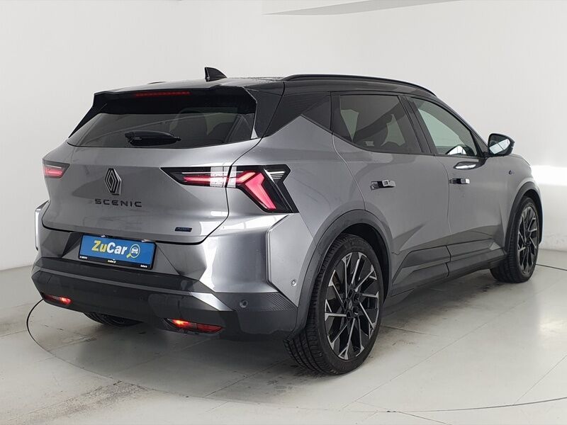 More views of Renault Scenic