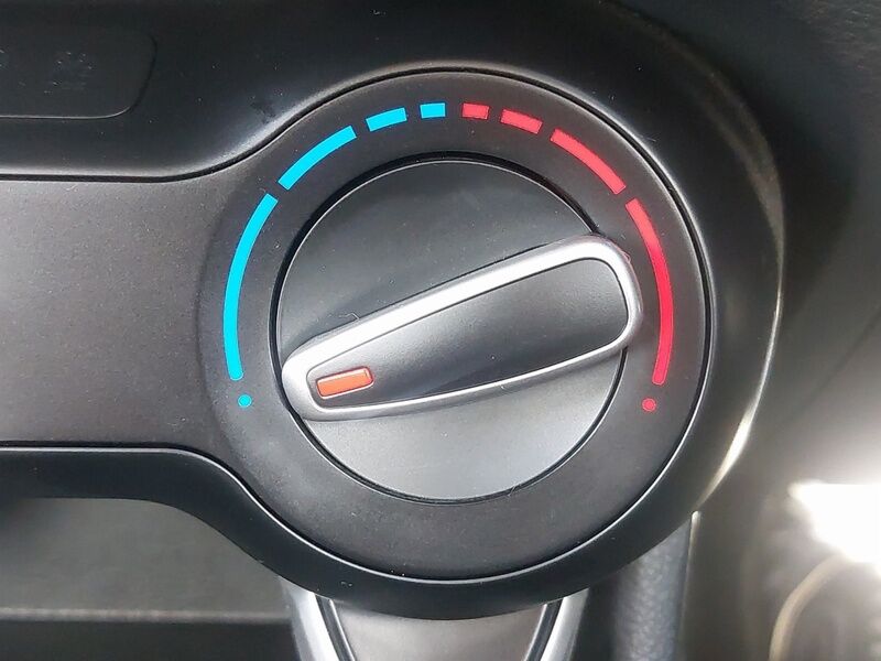 More views of Kia Picanto