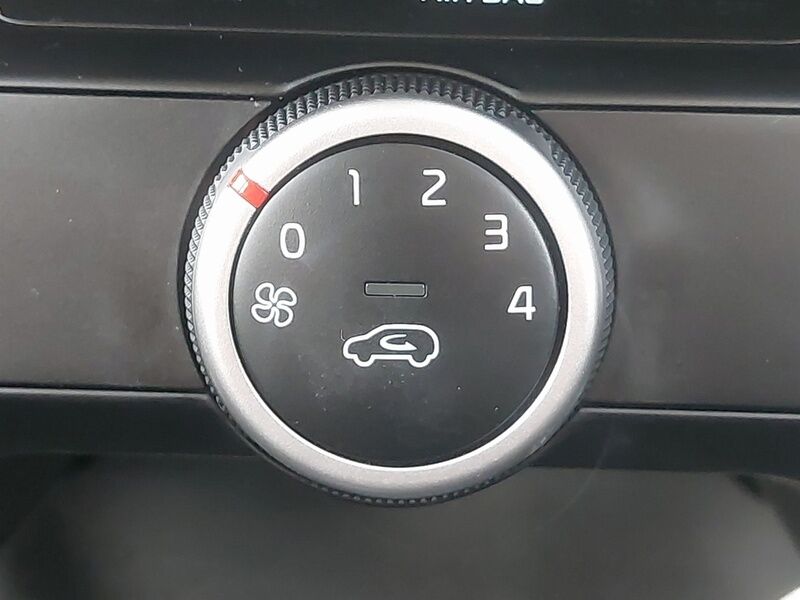 More views of Kia Picanto