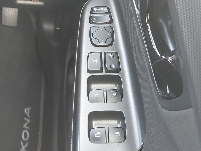 More views of Hyundai Kona