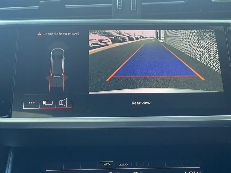 More views of Audi A6 Avant
