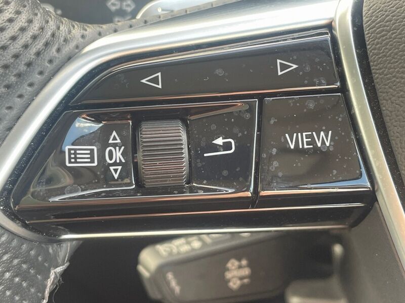 More views of Audi A6 Avant