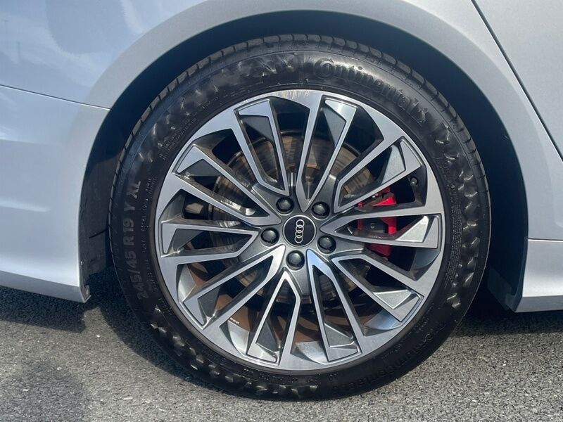More views of Audi A6 Avant