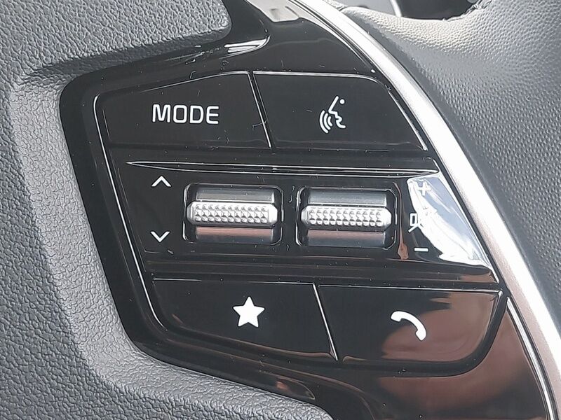 More views of Kia E-Niro
