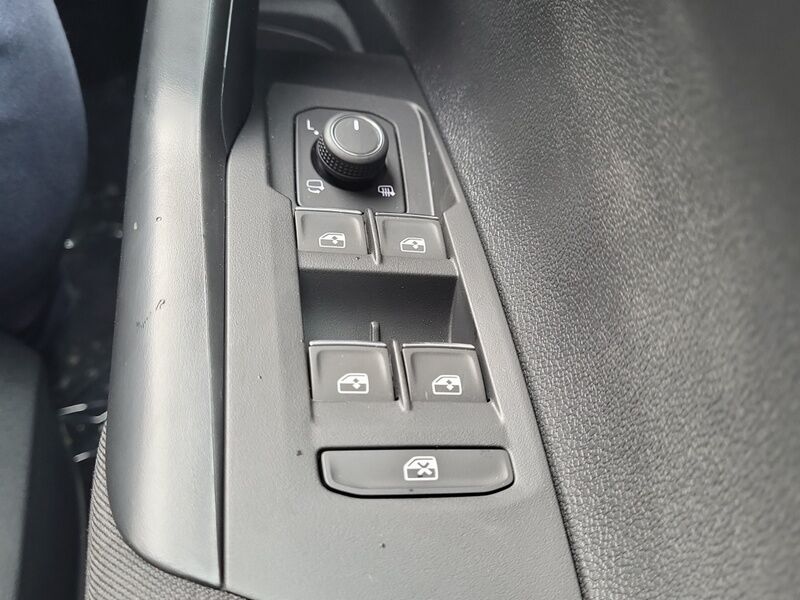 More views of Volkswagen Polo