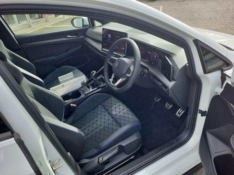 More views of Volkswagen Golf