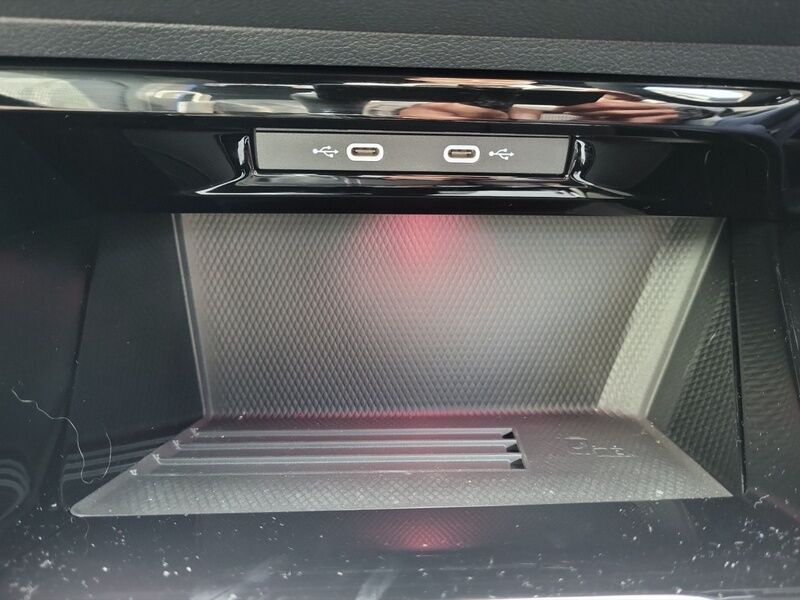 More views of Volkswagen Golf