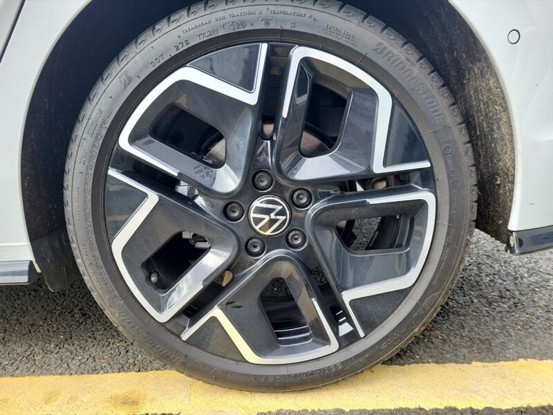 More views of Volkswagen Golf