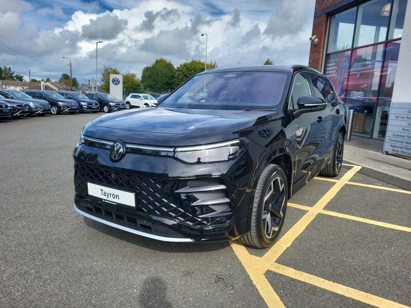 More views of Volkswagen Tayron