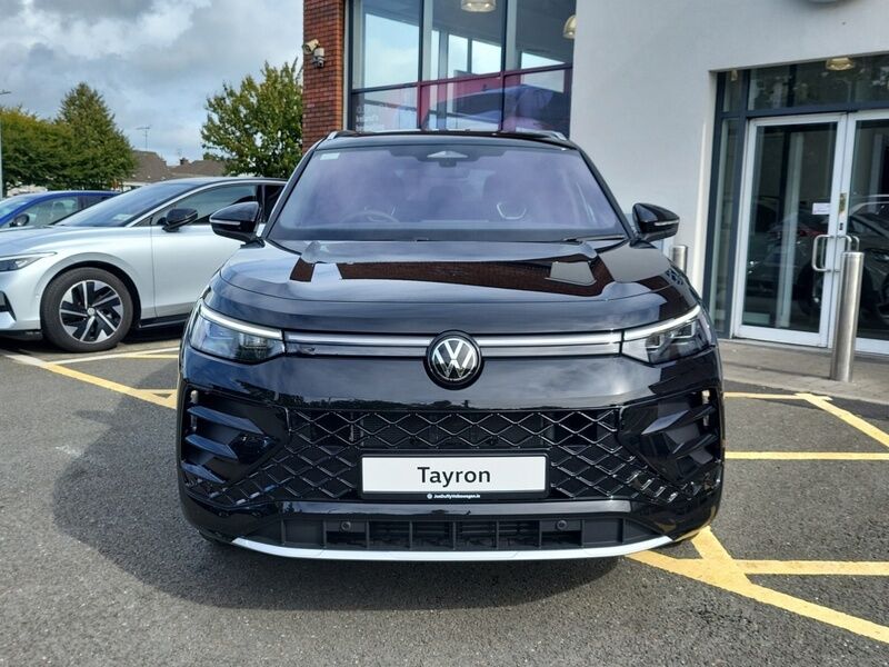 More views of Volkswagen Tayron