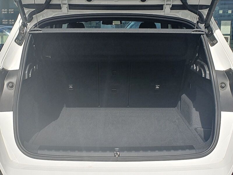 More views of BMW X1