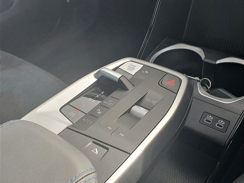 More views of BMW X1