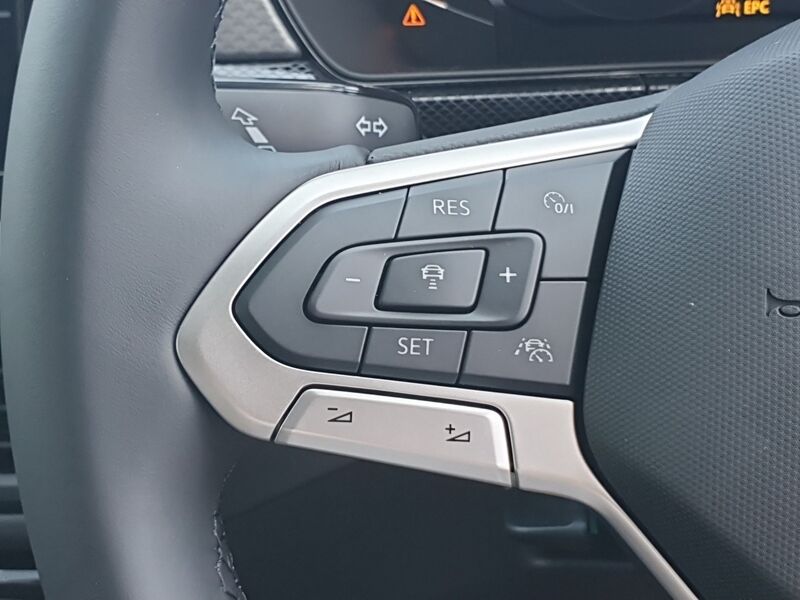More views of Volkswagen T-Cross