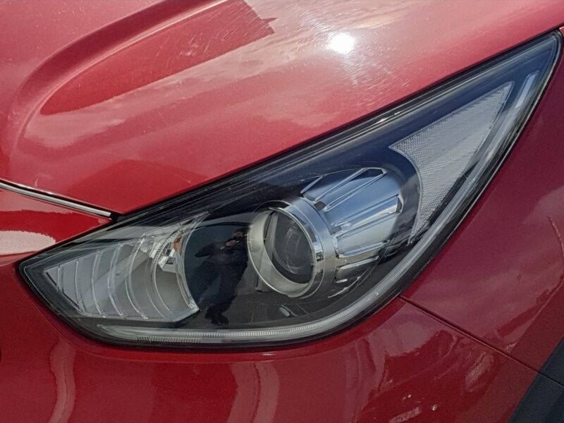 More views of Kia Niro