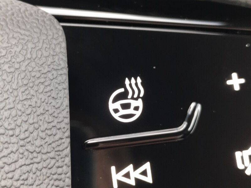 More views of Audi Q6 e-tron