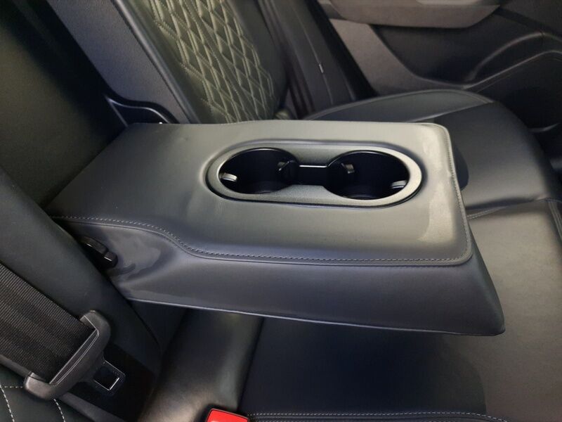 More views of Audi Q6 e-tron
