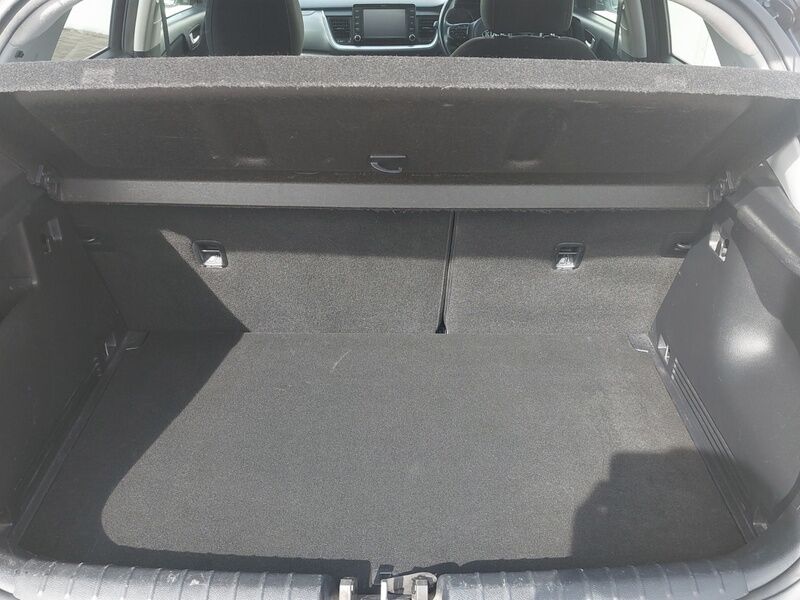 More views of Kia Stonic