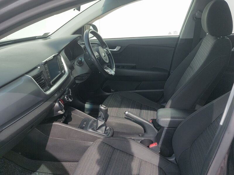 More views of Kia Stonic