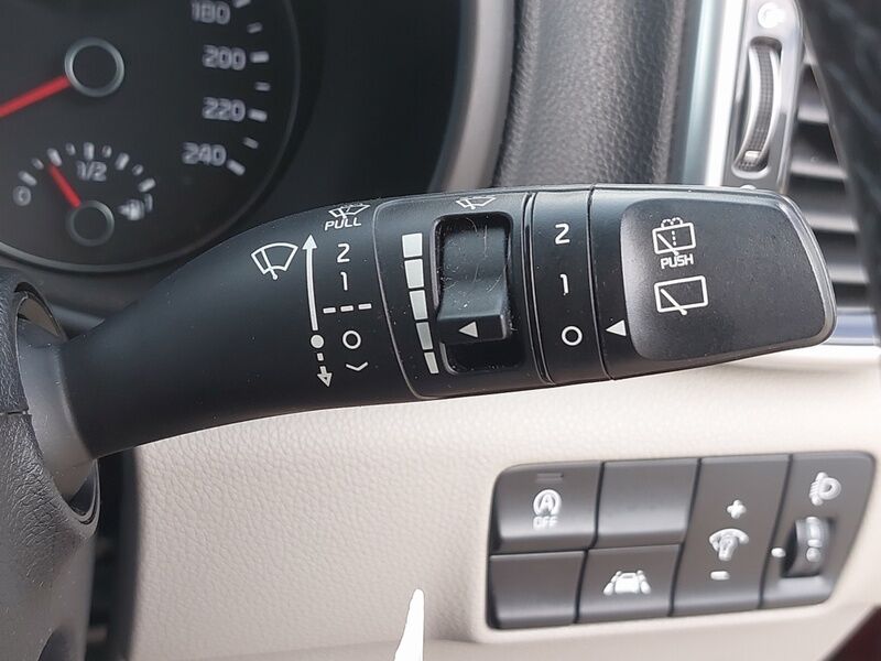 More views of Kia Sportage