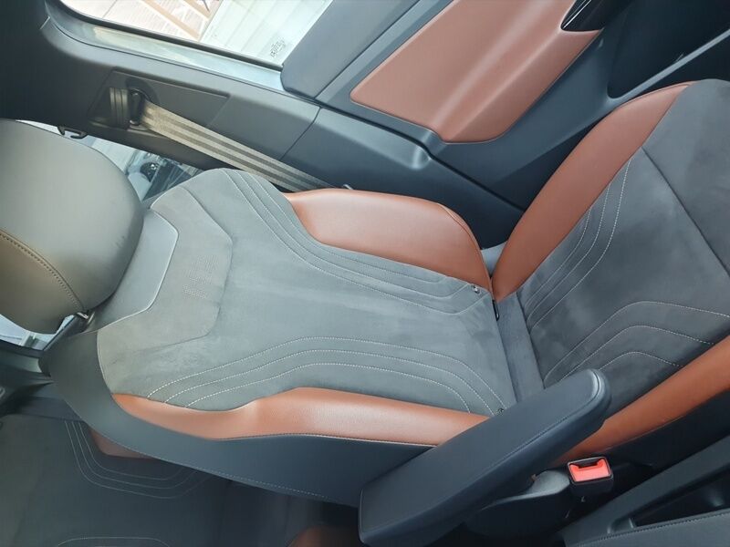 More views of Volkswagen ID.4