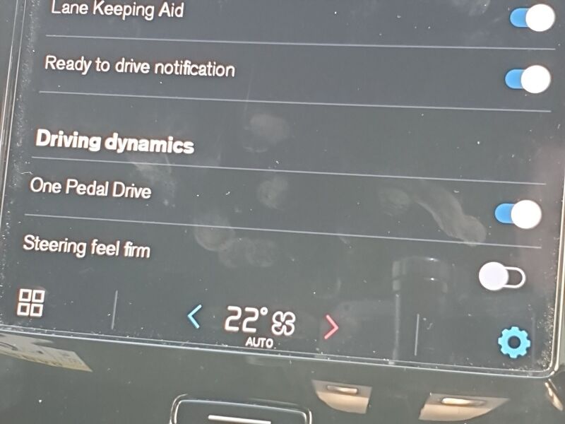 More views of Volvo XC40