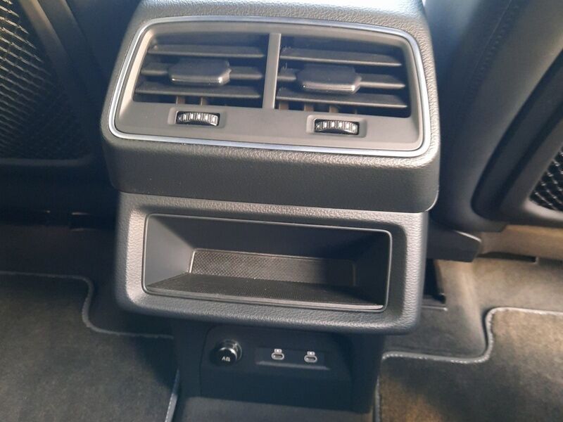 More views of Audi E-Tron