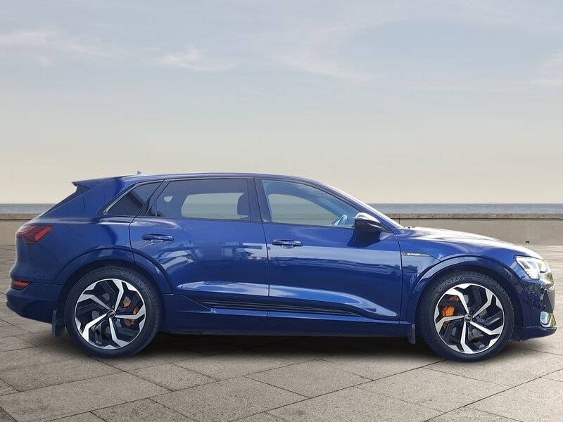 More views of Audi E-Tron