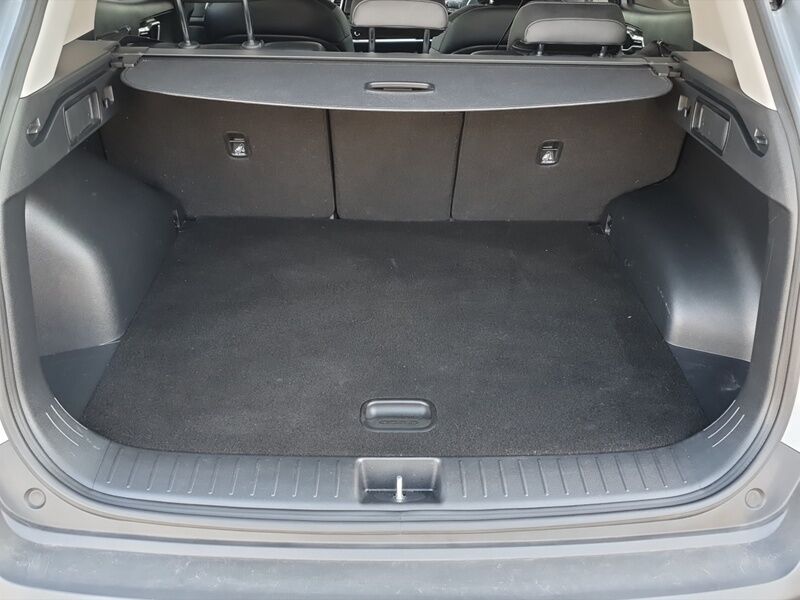 More views of Kia Sportage