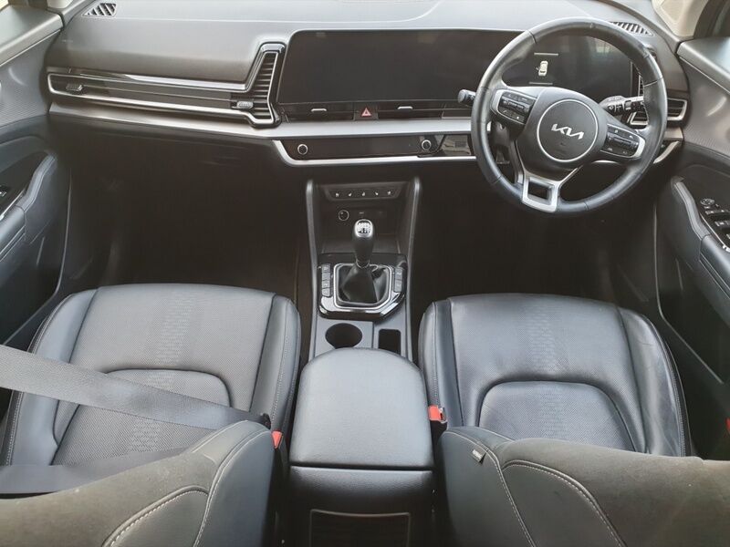 More views of Kia Sportage