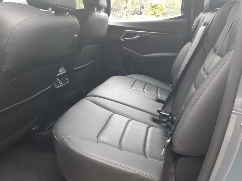 More views of Isuzu D-Max