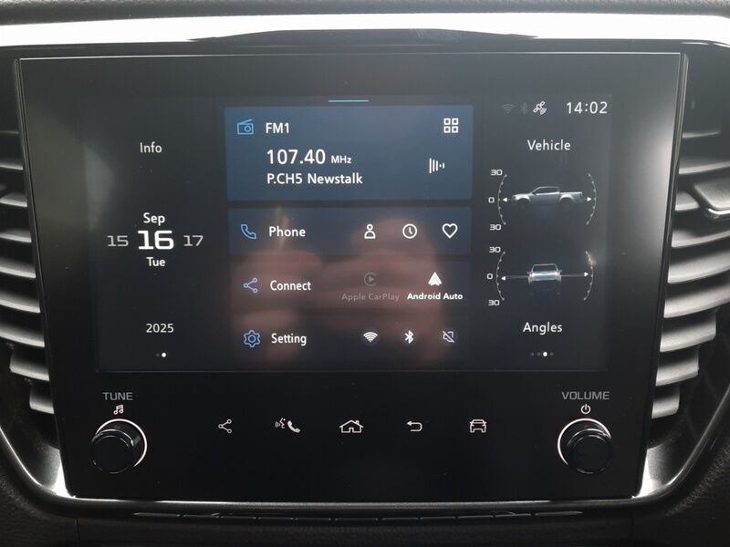 More views of Isuzu D-Max