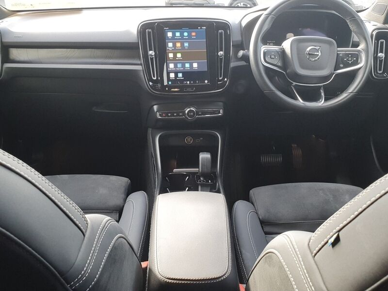 More views of Volvo XC40